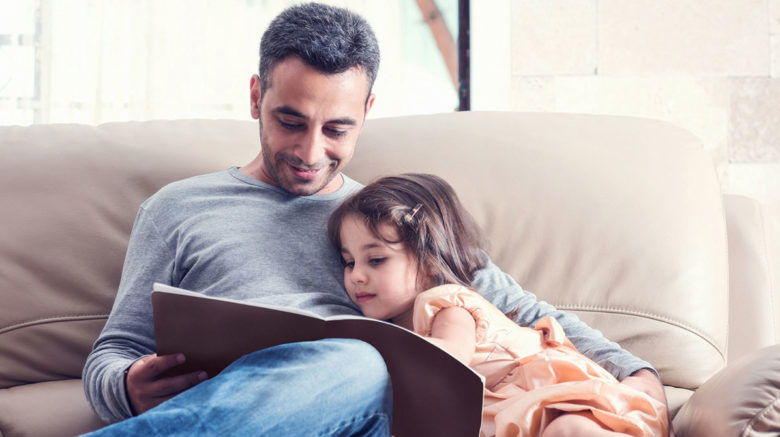 Cinq bonnes raisons de lire des histoires à son enfant…