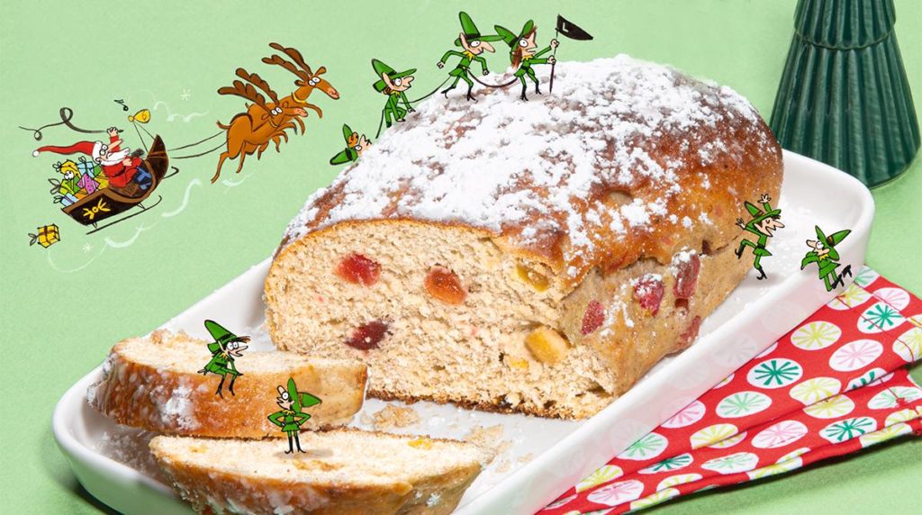 “Le stollen aux fruits confits”, Astrapi n°959, 1er décembre 2020. Recette : Bruno Muscat. Stylisme et réalisation : Julie Boogaerts. Photo : Benoît Teillet. Illustrations : Laurent Simon.