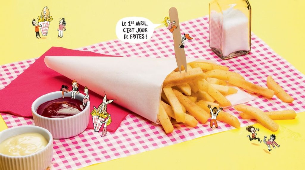 “Les frites et attrapes”, Astrapi n°923, 1er avril 2019. Recette : Bruno Muscat. Stylisme et réalisation : Julie Boogaerts. Photo : Benoît Teillet. Illustrations : Laurent Simon. En savoir plus : https://www.astrapi.com/ptit-coin-coin-astrapiens/recette-farce-frites