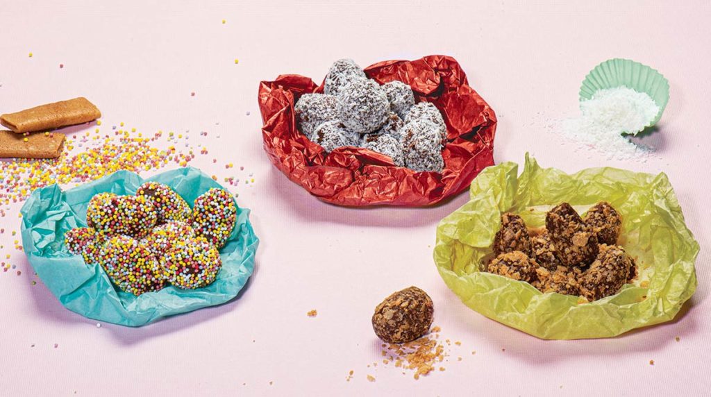 “Recette de Pâques : Les nids choco”, Pomme d’Api n° 650, avril 2020. Idée : Marie-Pascale Nicolas-Cocagne. Réalisation et croquis : Catherine Marie Vernier. Photo : Benoît Teillet.