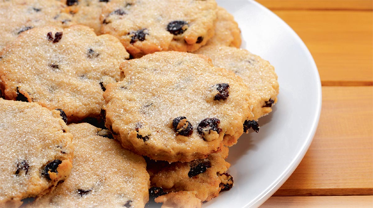 Recette en anglais : “Easter biscuits”, I Love English n°305, avril 2022. Photo : Sarah Marchant/AdobeStock.